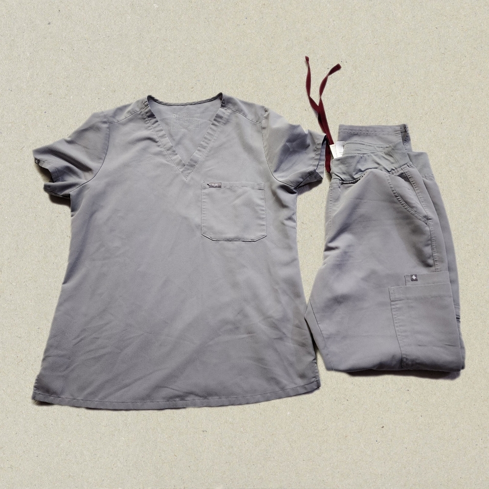Figs Women's Gray Set Size Medium
